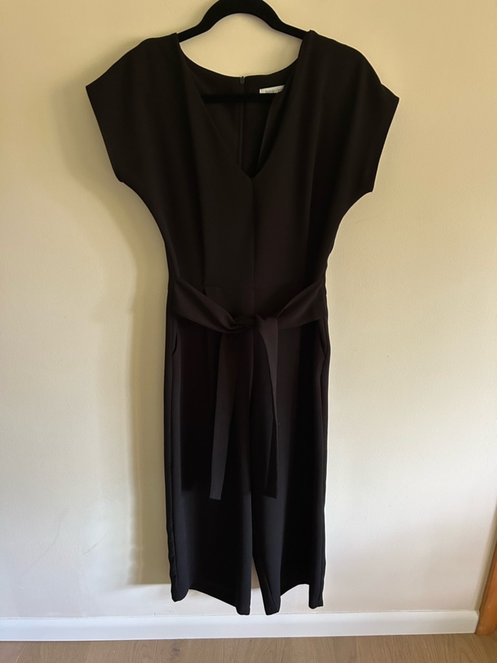 Black V-Neck Belted Jumpsuit like new ladies Medium